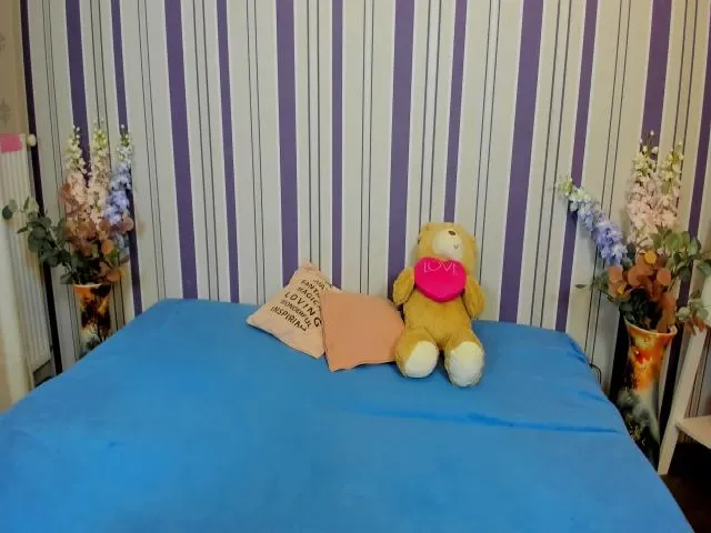 Live sex webcam photo for NikaRysa #274068207