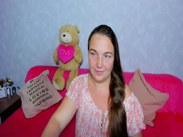 Live sex webcam photo for NikaRysa #274158321