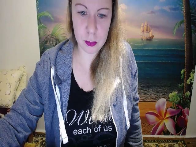 Live sex webcam photo for Nika_mmm #271775666