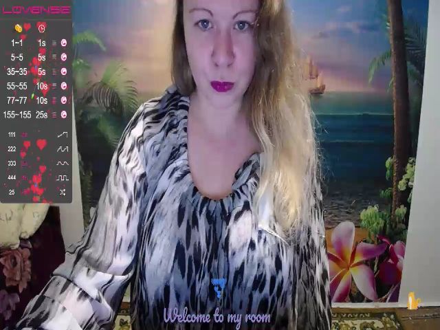 Live sex webcam photo for Nika_mmm #271947377