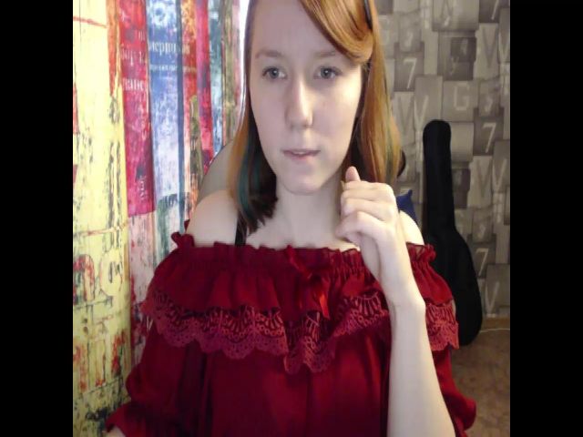 Live sex webcam photo for NikiFoks18 #272651587