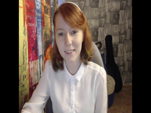 Live sex webcam photo for NikiFoks18 #272739937