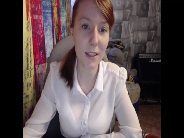 Live sex webcam photo for NikiFoks18 #273856451