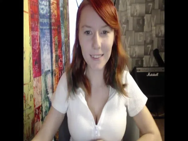 Live sex webcam photo for NikiFoks18 #274447183