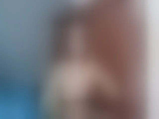 Live sex webcam photo for NikiFox1 #271714490