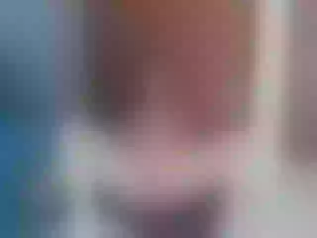 Live sex webcam photo for NikiFox1 #272165322