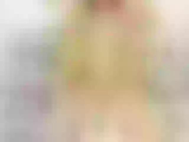 Live sex webcam photo for NikiFox1 #273995452