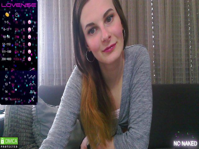 Live sex webcam photo for NikimiRose #273126782