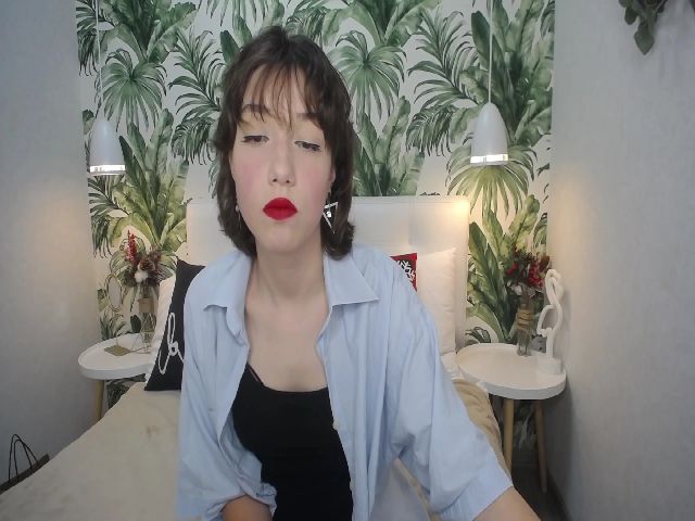 Live sex webcam photo for NikkiFlex #274063158