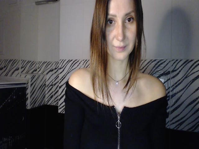 Live sex webcam photo for NikkiKiss_ #271899733