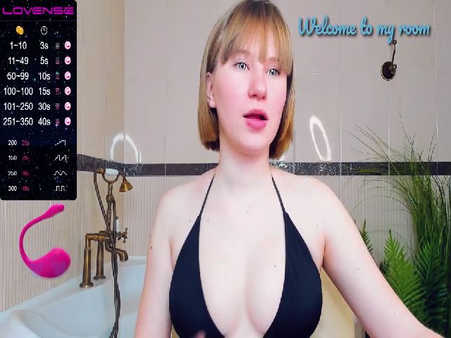 Live sex webcam photo for NikkiWhiteS #271703162