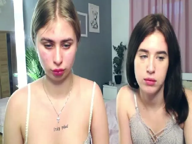 Live sex webcam photo for NikoleBereg #272500677