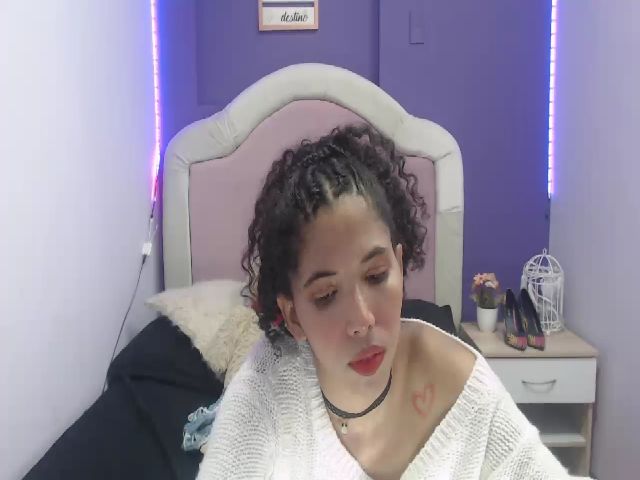 Live sex webcam photo for Nikydowsom #272399809