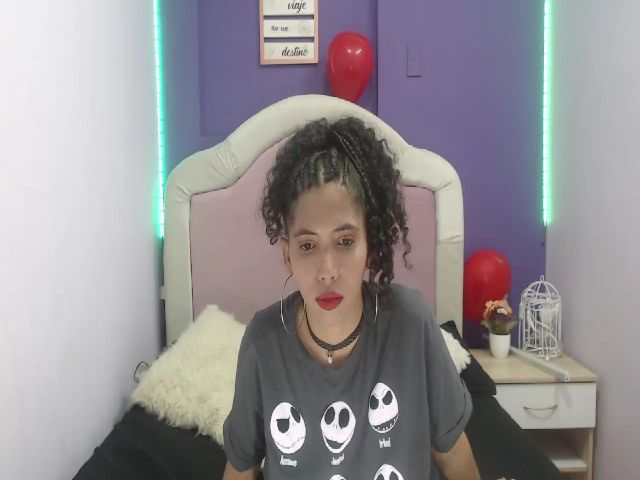Live sex webcam photo for Nikydowsom #272432269