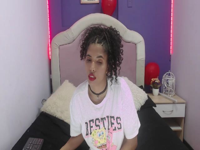 Live sex webcam photo for Nikydowsom #272435034