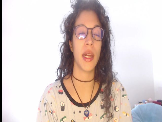 Live sex webcam photo for Nina_Doux #274555383
