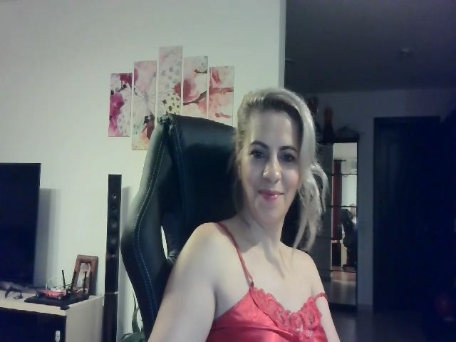 Live sex webcam photo for NlGHT_WlSH #272166016