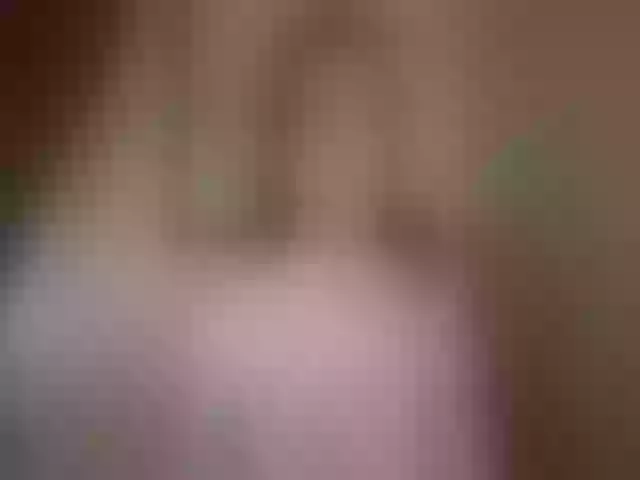 Live sex webcam photo for Noellebella #272505175