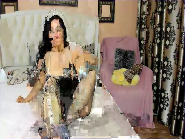 Live sex webcam photo for NoemiStar #274246605