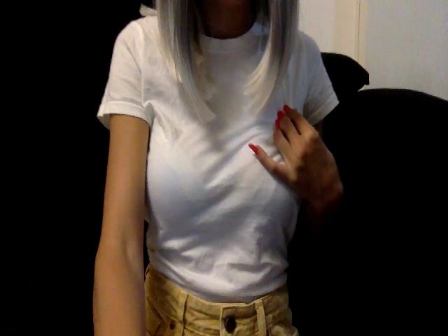 Live sex webcam photo for Nomediocre1 #274508422
