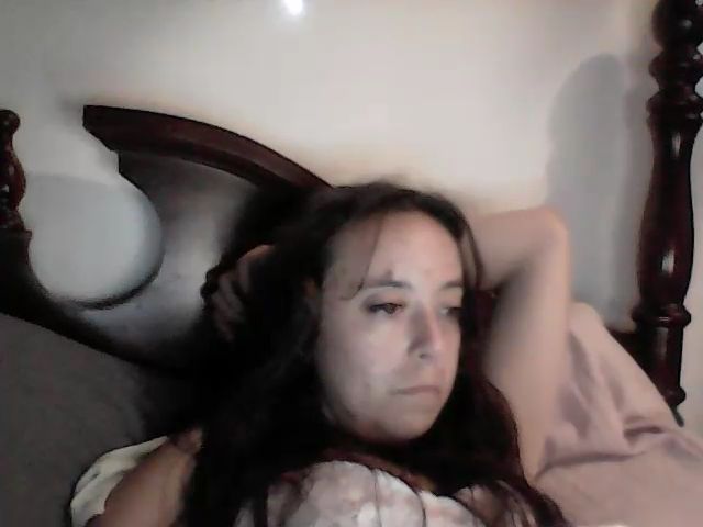 Live sex webcam photo for NonaRouge #274480837