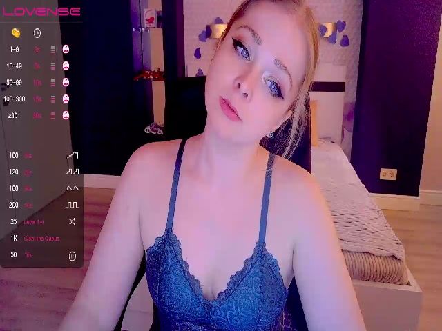 Live sex webcam photo for Nora_Reed #272733433