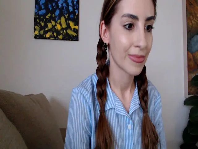 Live sex webcam photo for Nora_Sweet #273075483