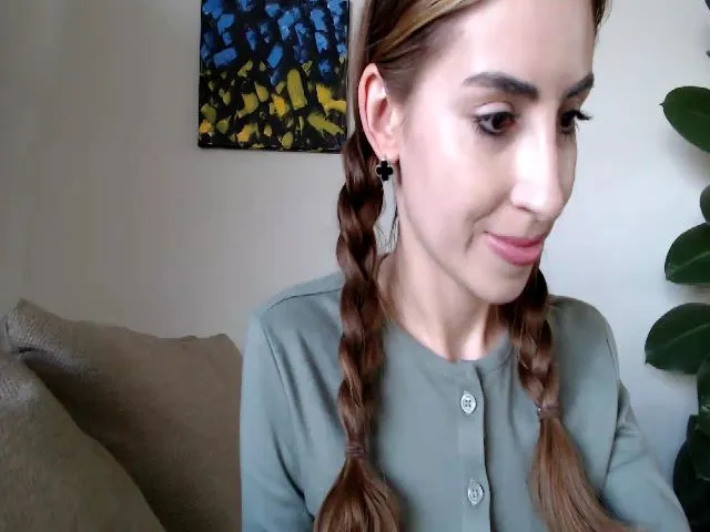 Live sex webcam photo for Nora_Sweet #273162830
