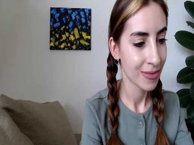 Live sex webcam photo for Nora_Sweet #273169753