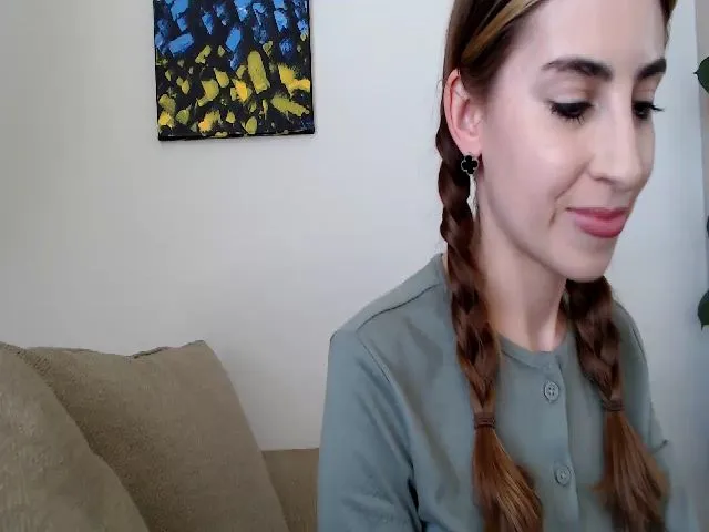 Live sex webcam photo for Nora_Sweet #273283195