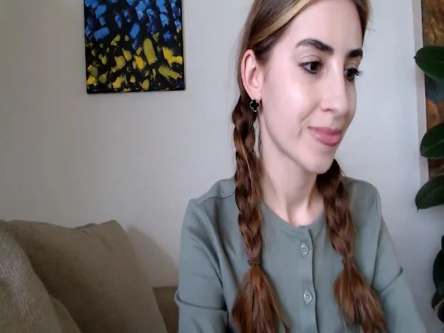 Live sex webcam photo for Nora_Sweet #273297830