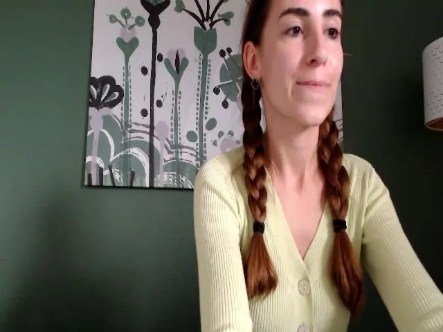 Live sex webcam photo for Nora_Sweet #273646706