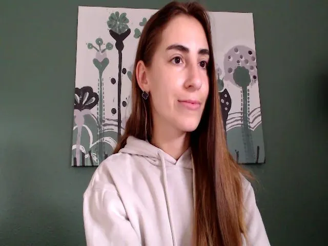 Live sex webcam photo for Nora_Sweet #274230686