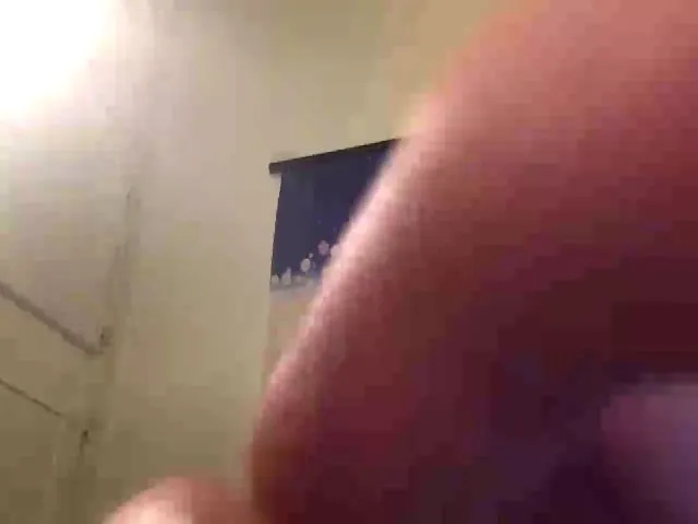 Live sex webcam photo for NotEvenPretty #273499370