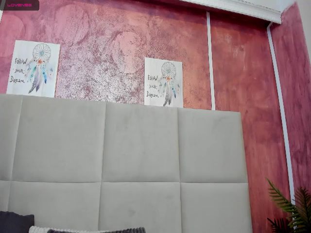 Live sex webcam photo for Notty_Eva #272886042