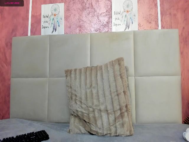 Live sex webcam photo for Notty_Eva #272978209