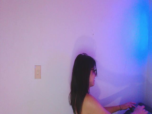 Live sex webcam photo for NyahMackenzie #272527499