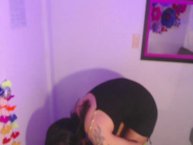 Live sex webcam photo for NyahMackenzie #273430281