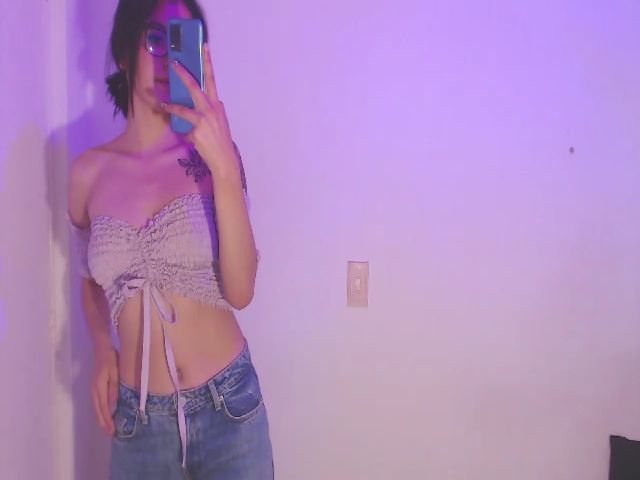 Live sex webcam photo for NyahMackenzie #273449907