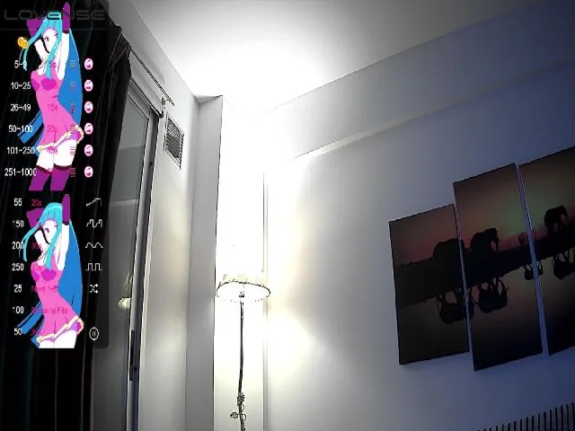 Live sex webcam photo for NyxSweetPea #272719097