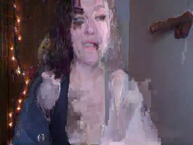 Live sex webcam photo for Oephilia #272951145