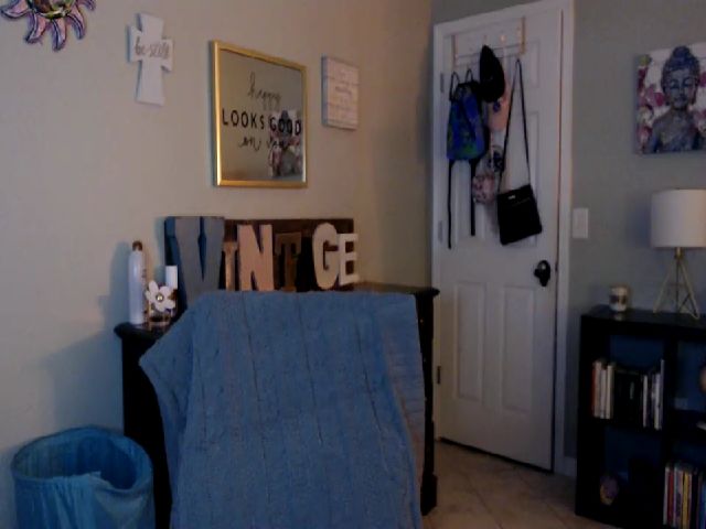 Live sex webcam photo for OhYesCeleste #272448010