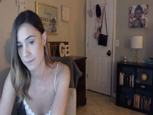 Live sex webcam photo for OhYesCeleste #272827548