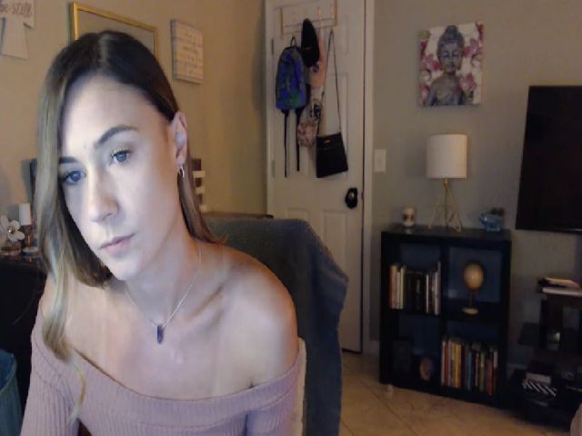 Live sex webcam photo for OhYesCeleste #272951290