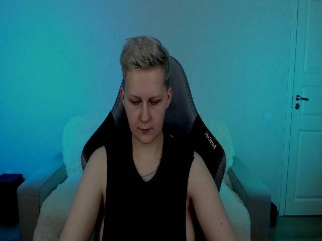 Live sex webcam photo for Oh_daisy #271702276