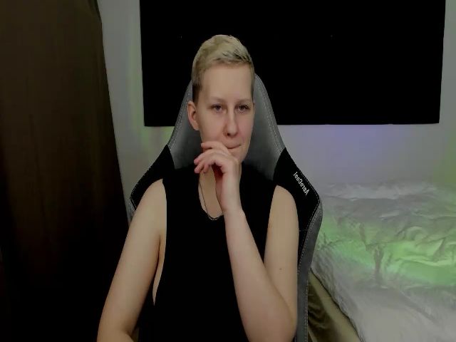 Live sex webcam photo for Oh_daisy #271832456