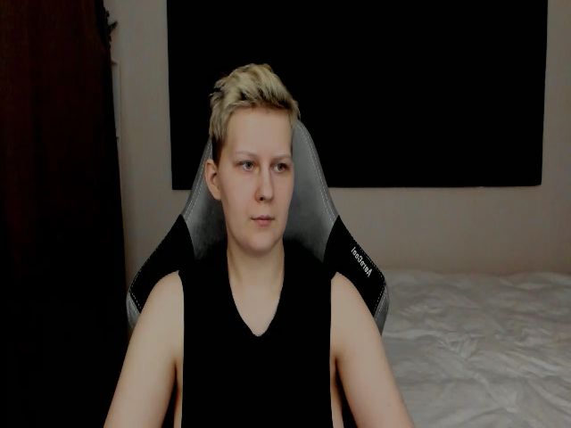 Live sex webcam photo for Oh_daisy #272021079