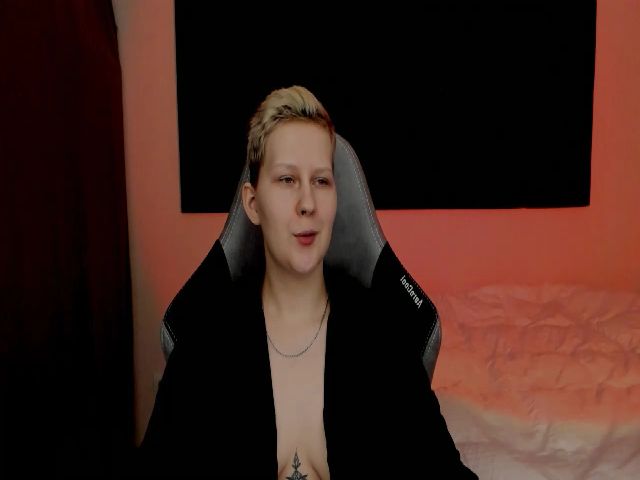 Live sex webcam photo for Oh_daisy #272033133