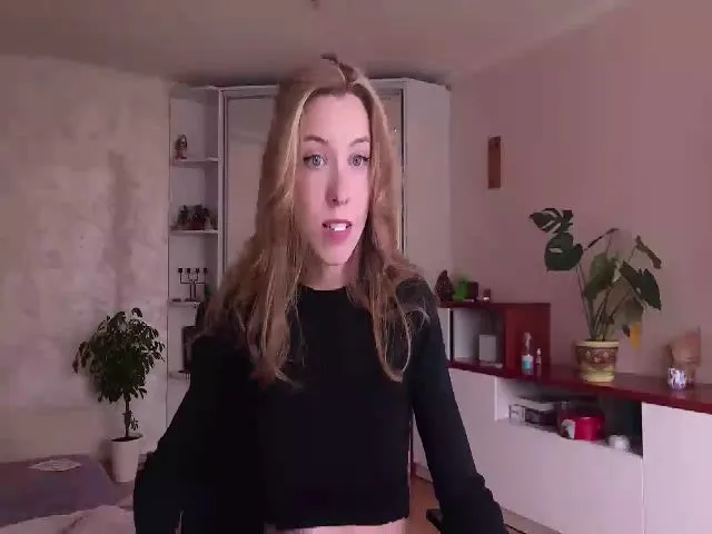 Live sex webcam photo for OhhMyCherry #273613517