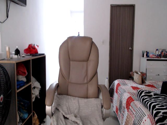 Live sex webcam photo for Ohmiax #271830114